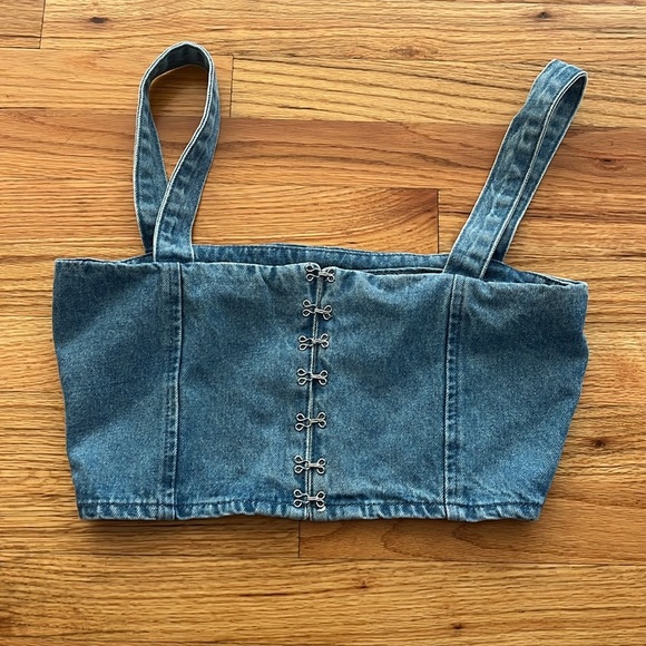 WEWOREWHAT denim crop top size small - Picture 3 of 5